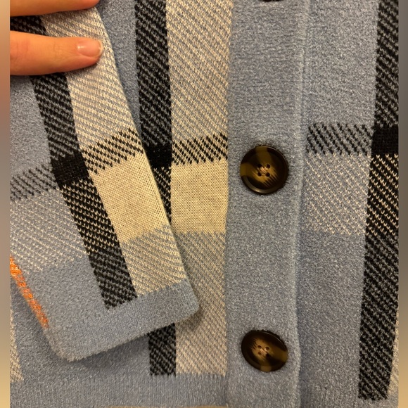 Ann Taylor Cardigan - Picture 4 of 7